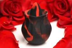 BLOOMGASM - Black Kiss Vibrateur Rose Rimming - Rouge/Noir