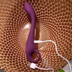 Evolved - Lochness Vibromasseur Point G - 19 cm