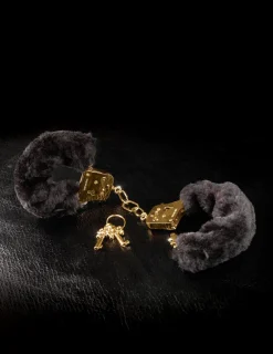 Fetish Fantasy Gold Menottes Deluxe Furry Cuffs Noir