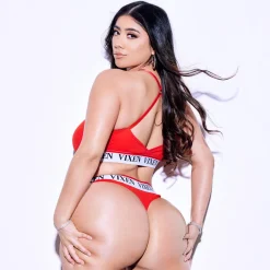 Fleshlight Girls - Violet Myers - Vixen Edition