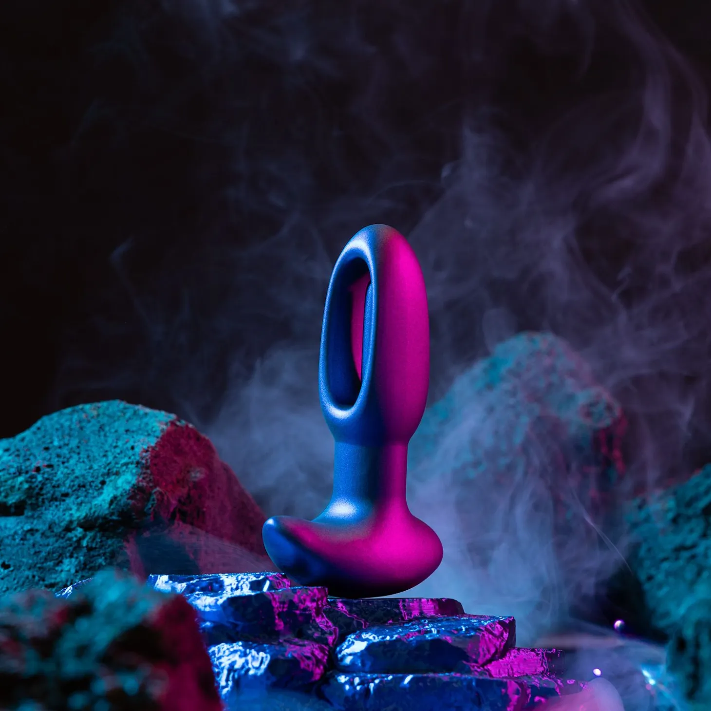 Hueman - Voyager Plug Anal avec Fonction Tapotement - Violet