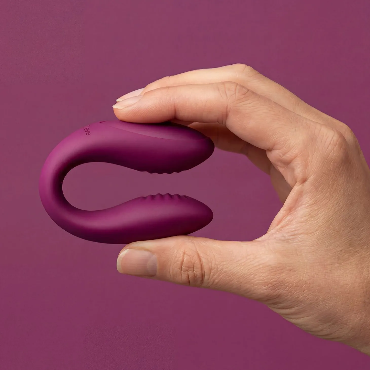 Le Jouet pour Deux par Adam & Eve - Stimulateur pour couple - Violet