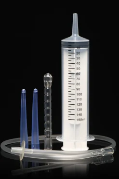 XR Brands - Seringue à Enema avec Accessoires - 150 ml